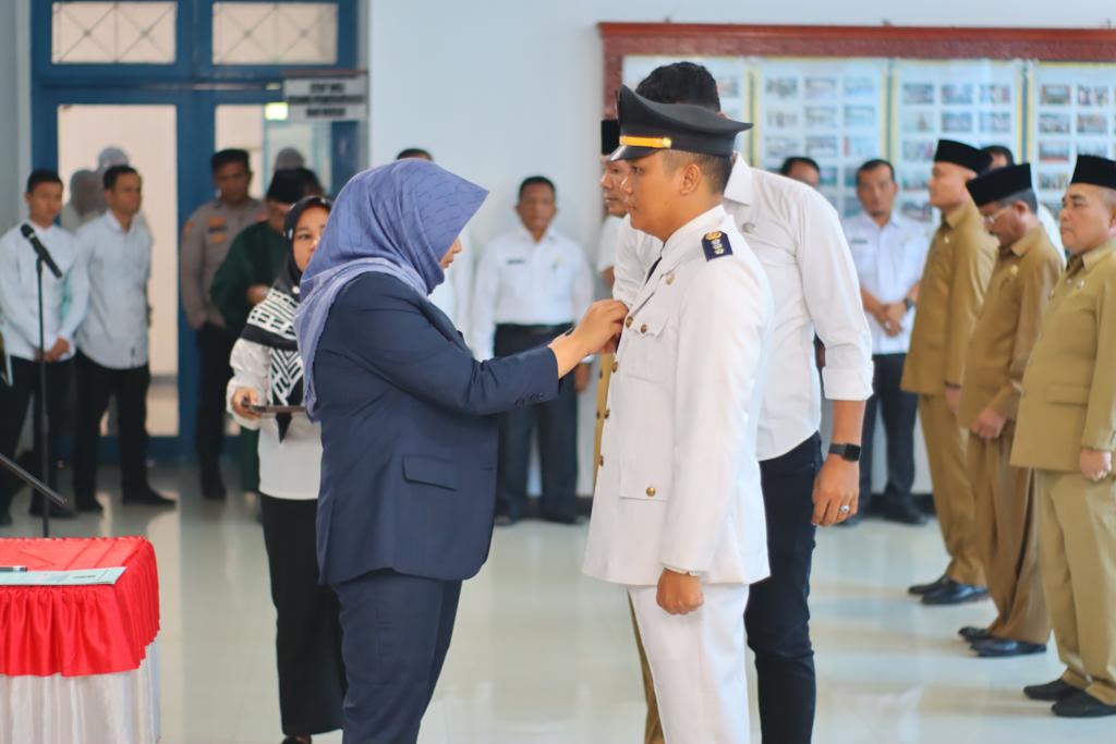 Bongkar Pasang 28 Pejabat Madina