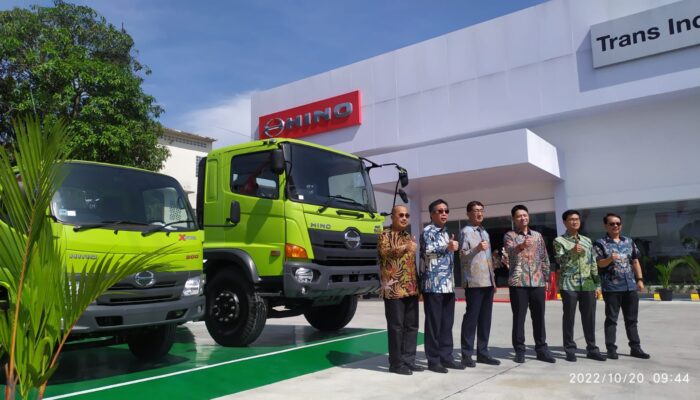 Perkuat Layanan Total Support di Sumut, Hino Buka Diler Baru di Medan