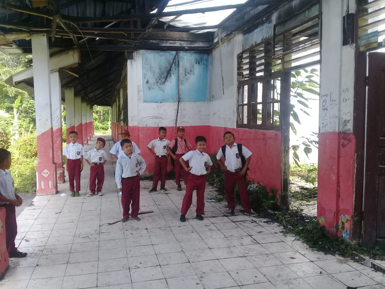 Gedung SDN Di Madina Dibiarkan 'Kupak-kapik'