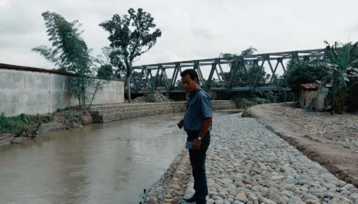 Antisipasi Banjir dan Erosi, Pemko Tebingtinggi Bangun Beronjong
