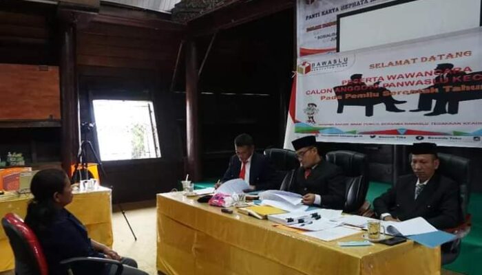 96 Calon Anggota Panwascam Kabupaten Toba Ikuti Tes Wawancara