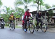 Bupati Zahir Bersepeda Tinjau Pasar Murah