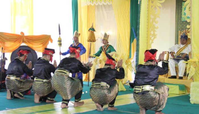 Tradisi Langka Dalam Penganugerahan Gelar Adat Resam Melayu