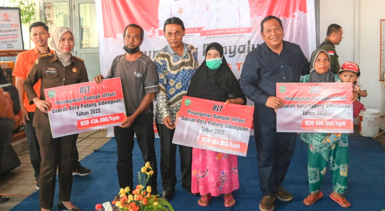 1700 KK Warga Sidempuan Dapat BLT Dampak Inflasi Kenaikan BBM