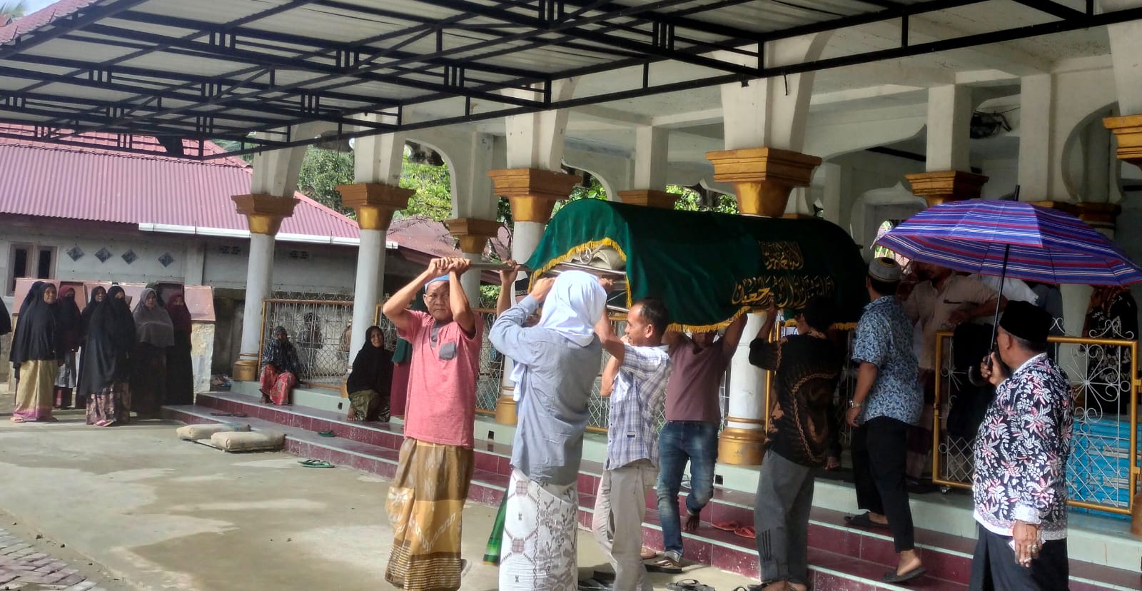 Diinjak Kawanan Gajah, Tubuh Warga Pidie Rusak Diinjak Kawanan Gajah, Tubuh Warga Pidie Rusak