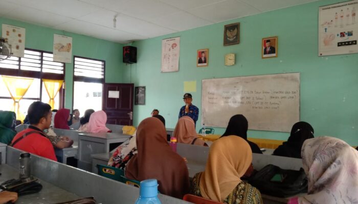 Puluhan Guru Non PNS Terima SK Gratis Di Talawi