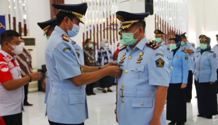 52 Pejabat Administrasi Kanwil Kumham Sumut Dilantik