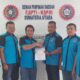 Ketua DPD F.SPTI-K.SPSI Sumut, Ir Timbul Limbong menyerahkan SK Kepengurusan DPC F.SPTI-K.SPSI Mandailing Natal Periode 2022-2027 kepada Samsuddin SH, di Kantor DPD F.SPTI-K.SPSI Sumut Jl Iskandar Muda, Medan, Kamis (13/10/2022).