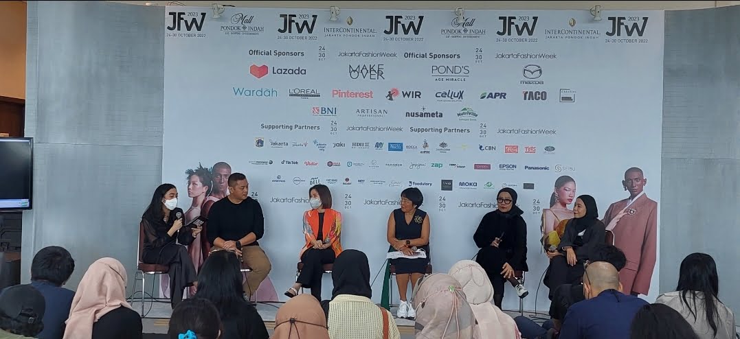 TACO Gandeng HDII di Jakarta Fashion Week 2023