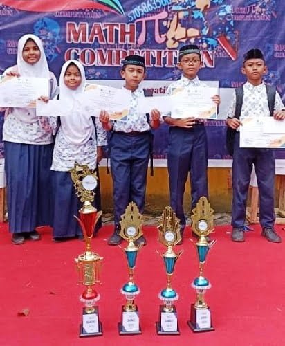 MIN 2 Langsa Juara Umum Math Competition V