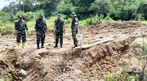 Pj Bupati Pidie Pimpin Upacara Pembukaan TMMD Ke-115 Di Tiro Pj Bupati Pidie Pimpin Upacara Pembukaan TMMD Ke-115 Di Tiro