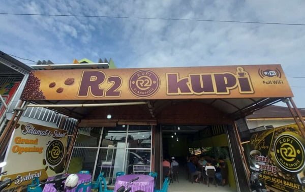R2 Kupi, di kawasan jalan nasional Desa Kuta Tuha, Kecamatan Blangpidie, Abdya. Jumat (14/10). Waspada/Syafrizal