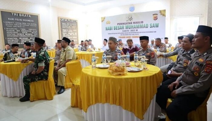 Teladanilah Nabi Muhammad SAW Agar Polisi Yang Presisi Terwujud