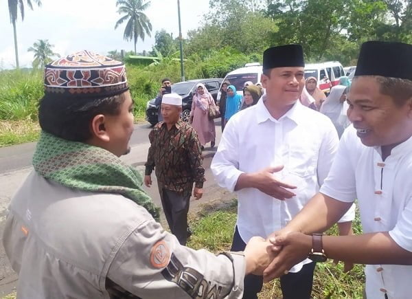 Ketua IPK Sidempuan Sambut 1.500 Jamaah Pengajian Dari Madina Ketua IPK Sidempuan Sambut 1.500 Jamaah Pengajian Dari Madina