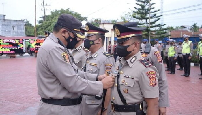 Kapolres Langsa Pimpin Sertijab Kasat Dan Kapolsek Langsa Barat