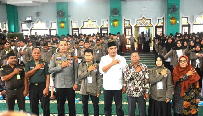 Rektor UM Tapsel Lepas 668 Mahasiswa KKN Di Madina