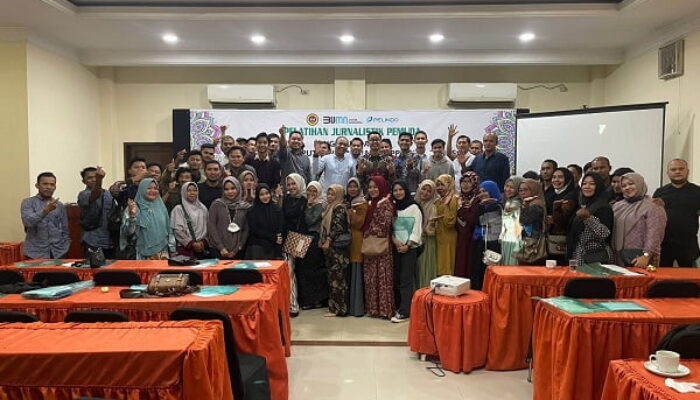 Muslim : Dampak Wabah Covid 19 Pertumbuhan Ekonomi Minus
