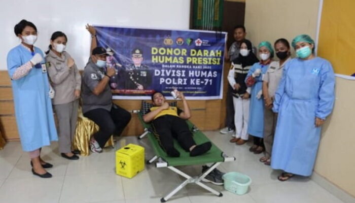 Polres Dairi Bakti Sosial Sambut HUT Ke-71 Divisi Humas Polri