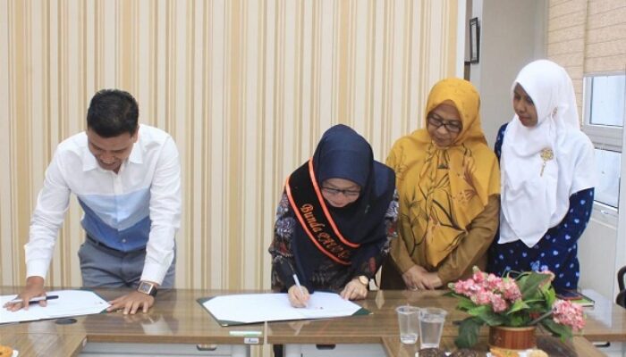 Pj Bunda PAUD Banda Aceh Teken MoU Dengan Prodi Psikologi Fakultas Kedokteran USK