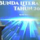 Ayu Candra Febiola Nazuar memberikan sambutan usai dikukuhkan sebagai Bunda Literasi Aceh Tahun 2022, di Gedung Perpustakaan Wilayah dan Arsip Aceh, Banda Aceh, Kamis (13/10). (Waspada/Zafrullah)