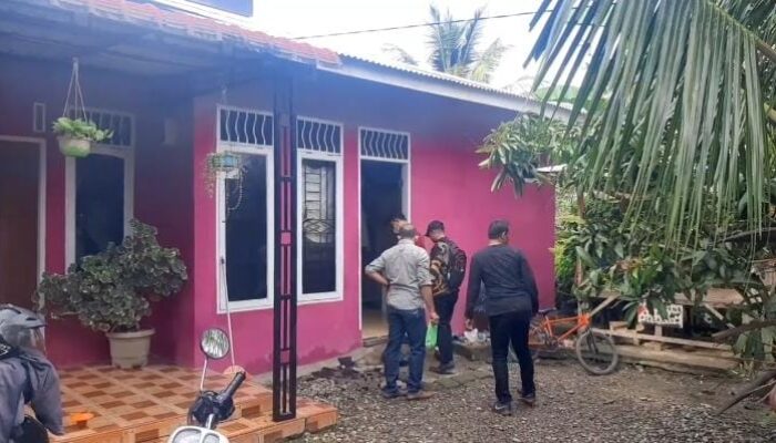 Rumah Sekdes Hamparanperak Dilempari OTK