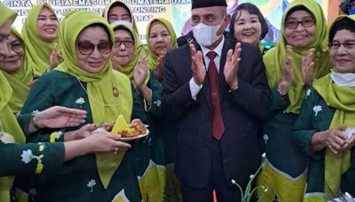 Gubsu Berharap Pengurus BKOWSU Ajak Milenial Berbuat Untuk Negeri