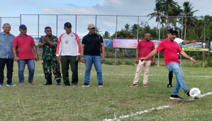 Turnamen Sepakbola HUT Ke-7 Bungie FC Bergulir