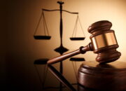 Mengapa Hukum Dipermainkan ?