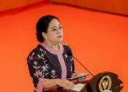 Cegah Covid Melonjak, Puan: Tingkatkan Cakupan Booster