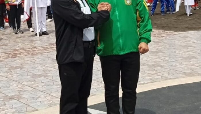 AKP Jan Pieter Tak Sangka Dapat Pelukan Gubsu