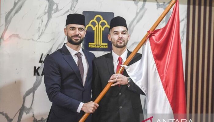 Jordi Amat, Sandy Walsh Bahagia Resmi WNI