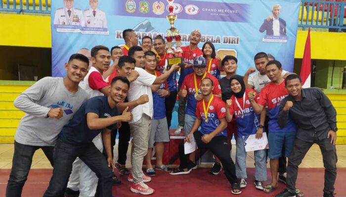 Asahan Juara Umum Kejurda Sambo