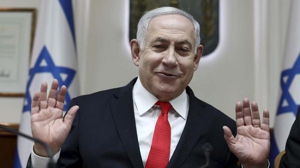 PM Israel Benjamin Netanyahu girang usai Arab Saudi tekuk Argentina 2-1. (Gali Tibbon/Pool via AP)