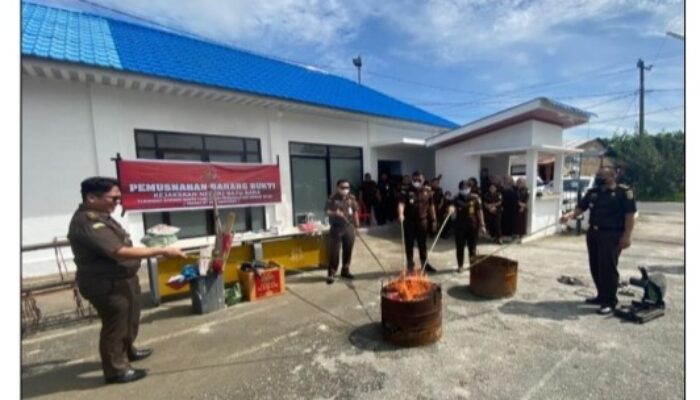 Kejari Batubara Musnahkan Barang Bukti Narkotika