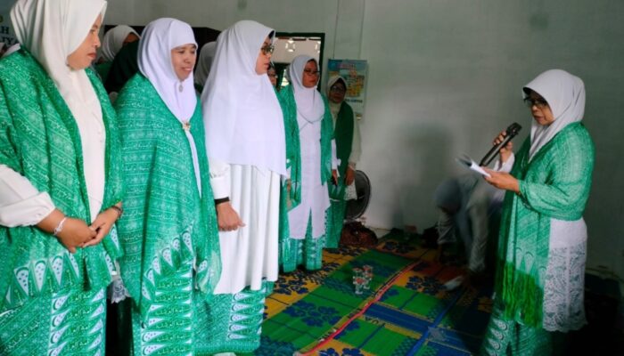 Muslimat Al Washliyah Sumut Lantik PD Muslimat Tebingtinggi