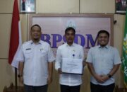 Pemerintah Aceh Terima Penghargaan Vyatra Dari Politeknik Akamigas