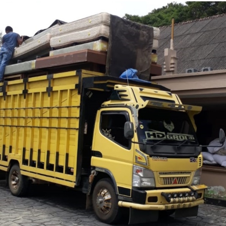 Investor Grand Arabia saat mengangkut semua property hotel Sabang Hill, Senin (31/10). Dok. Grand Arabia