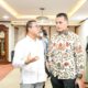 WAGUBSU Musa Rajekshah, mendengarkan penjelasan informal dari Dirut Bank Sumut Rahmat Fadillah Pohan, sebelum dia mendengarkan laporan kinerja dan progres spin off UUS dari jajaran Direksi PT.Bank Sumut secara resmi. Waspada/Ist