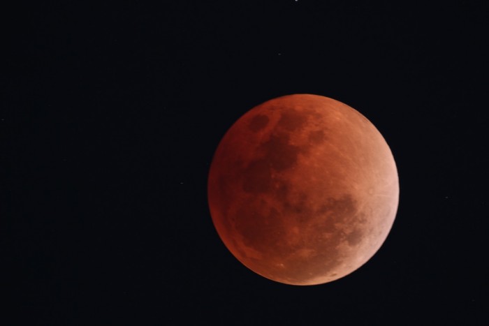 Gerhana Bulan Total Akan Lintasi Langit Aceh 8 November, Ini Penjelasan Kemenag Aceh