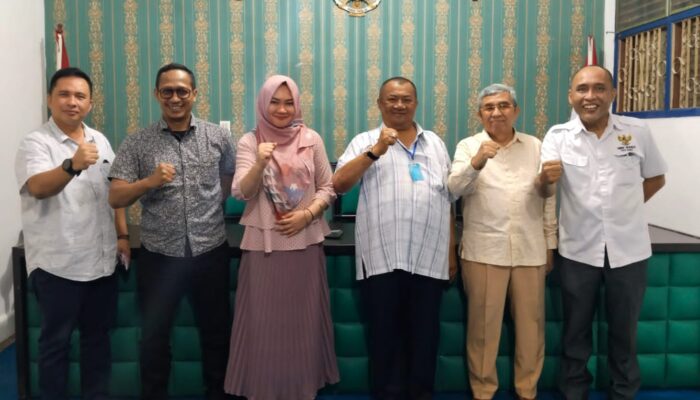 H Syamsul Arifin Sambangi Kantor KIP Sumut