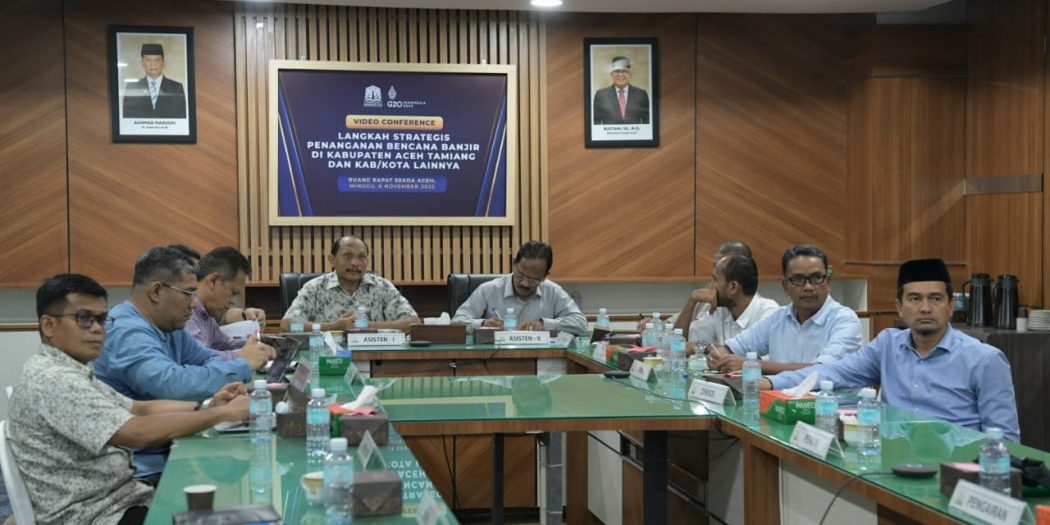 Pj Gubernur Aceh Gelar Rapat Bersama Kepala SKPA, Bahas Penanganan Banjir