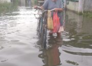 Genangan Banjir Meresahkan Warga Perumahan TKBM Medan Labuhan