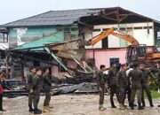 Modus Jumat Bersih, Pemko Sibolga Ratakan Tangkahan Budi Jaya