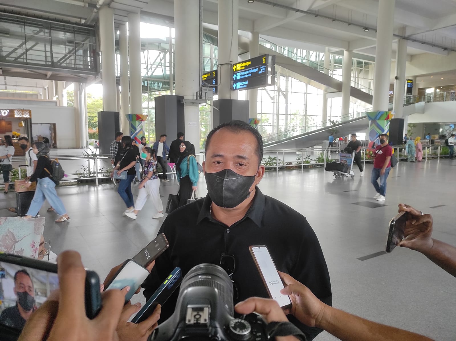 Terkait Foto Bersama Anies, Aulia Rachman Tunggu Hasil MKD Gerindra