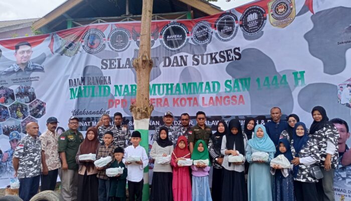 100 Anak Kurang Mampu Khitan Gratis