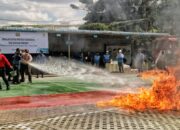 PLN UIP Sumbagut Gelar Simulasi Sistem Proteksi Kebakaran dan Tanggap Darurat