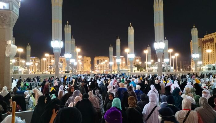 Kota Madinah Dipadati Jamaah Umrah