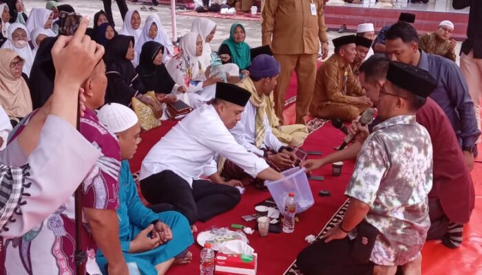 Bupati Zahir: Kegiatan Majelis Ta’lim Merupakan Revolusi Mental 