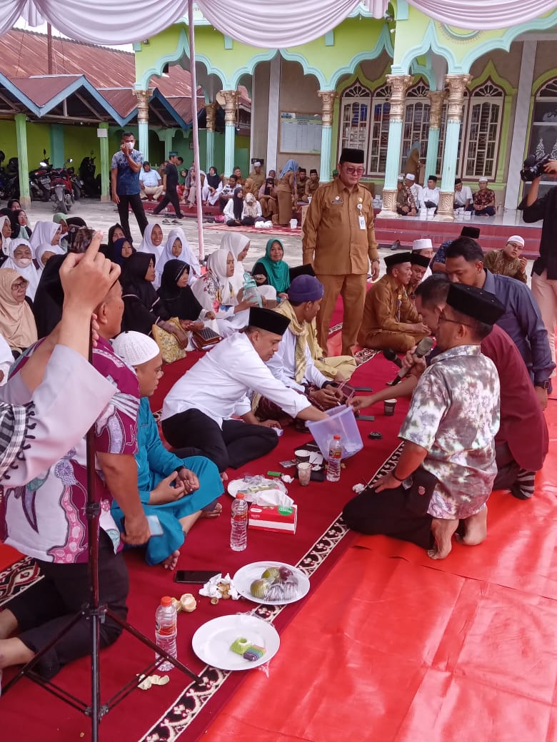 Bupati Zahir: Kegiatan Majelis Ta'lim Merupakan Revolusi Mental 