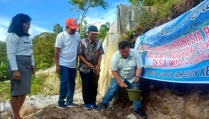 Pelindo Bangun Toilet dan Sarana Air Bersih di Desa Sigaol Simbolon